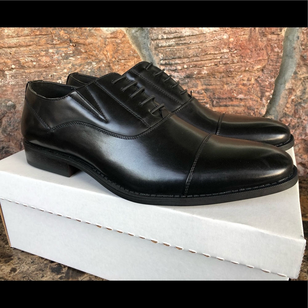 NEW  Unlisted by Kenneth Cole Half Lace-Up Oxfords - Picture 8 of 11